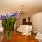 Gæstehus Le Del Borgo Montescudaio