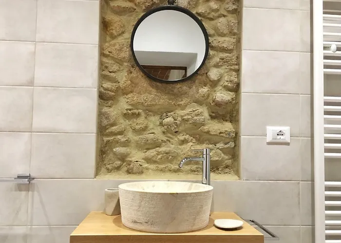 招待所 Le Del Borgo 4*