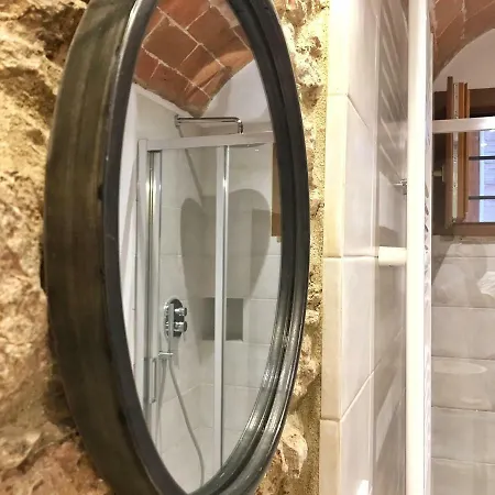 Le Del Borgo Montescudaio